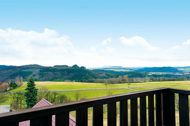 Panorama-Apartments Weinberghaus Mittelndorf Екстер'єр фото