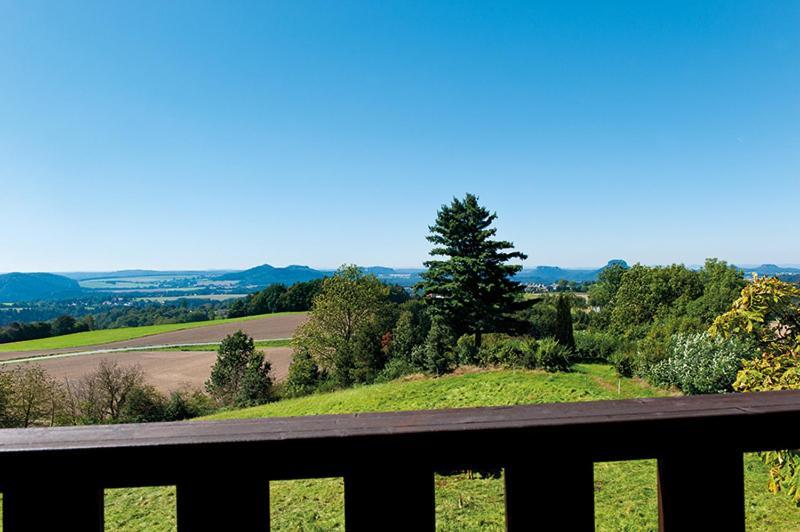 Panorama-Apartments Weinberghaus Mittelndorf Екстер'єр фото